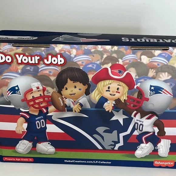 Fisher-Price Little People Collector NFL New England Patriots Series 1 Set NEW - Picture 3 of 4